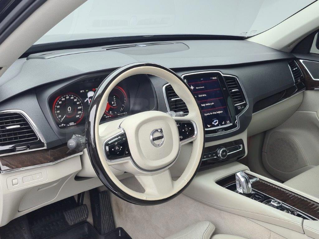 Volvo XC90 2016