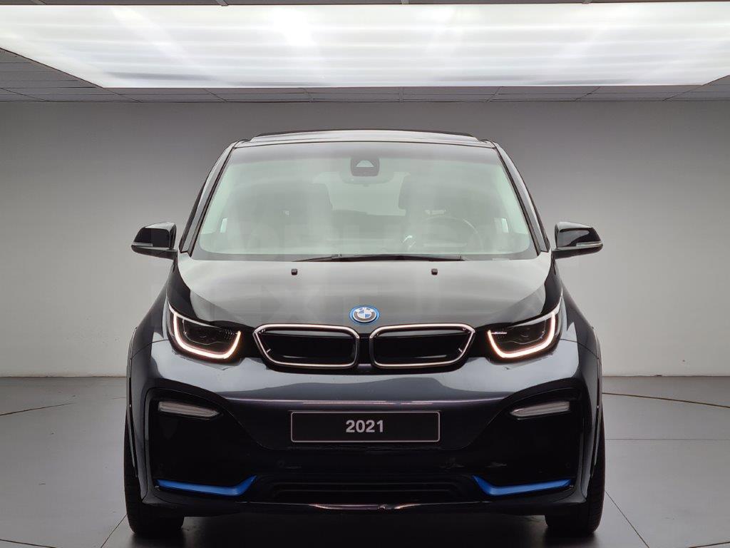 BMW i Serisi 2021