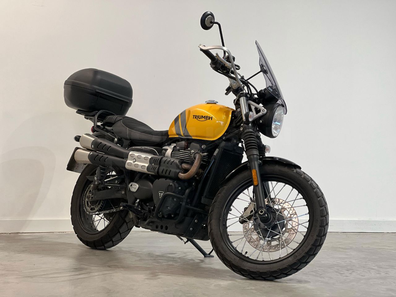 Triumph Bonneville Scrambler 900 2023