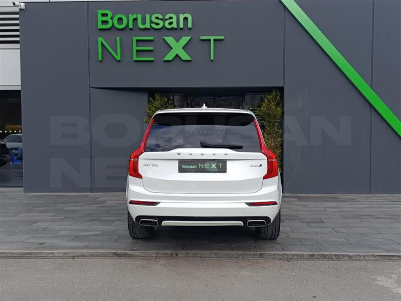 Volvo XC90 2019