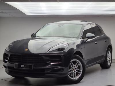 Porsche Macan 2021