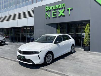 Opel Astra 2024