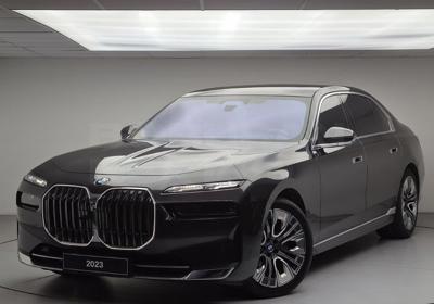 BMW 7 Serisi 2023