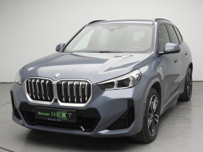 BMW iX1 2023