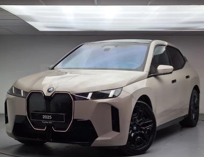 BMW iX 2025